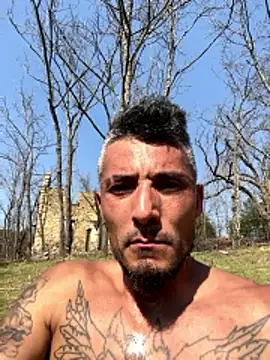 Snapshot of DarkHorse89 chatting on 03/21/26, 08:12 DarkHorse89 online show from 03/21/26, 08:12