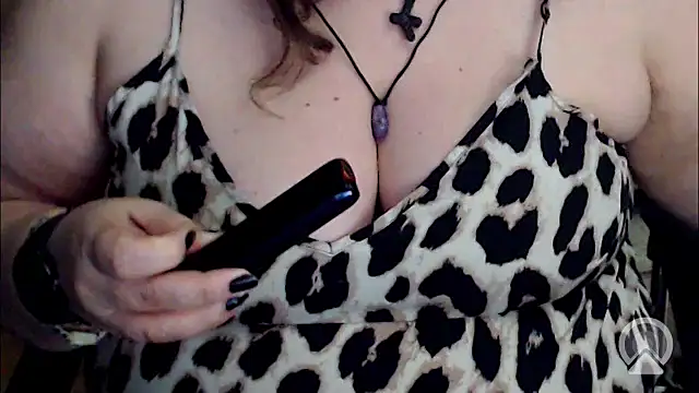 Snapshot of mayasmith chatting on 06/04/26, 06:30 mayasmith online show from 06/04/26, 06:30