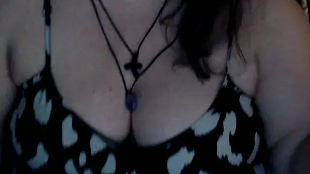Snapshot of mayasmith chatting on 07/06/26, 12:02 mayasmith online show from 07/06/26, 12:02