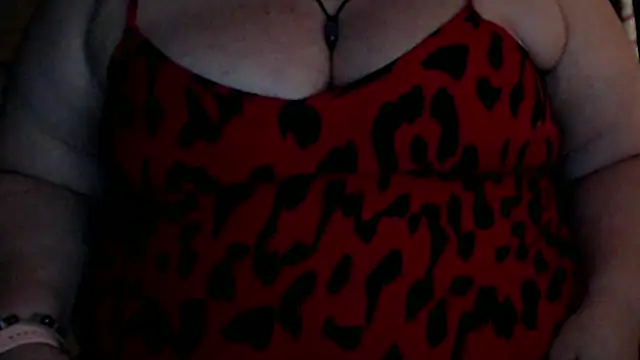 Snapshot of mayasmith chatting on 07/07/26, 12:53 mayasmith online show from 07/07/26, 12:53