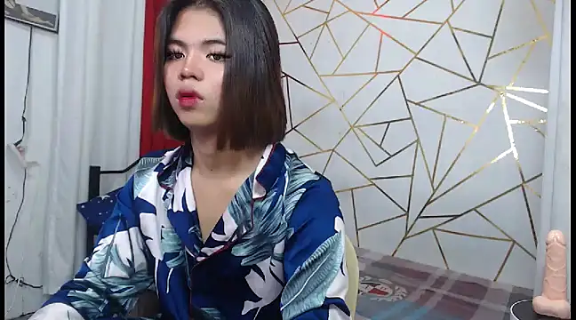 Snapshot of WildTsYhannaUncut chatting on 01/18/25, 04:59 WildTsYhannaUncut online show from 01/18/25, 04:59