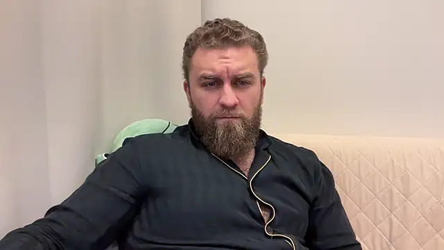 Snapshot of Bear_bear_ chatting on 02/27/26, 12:16 Bear bear online show from 02/27/26, 12:16