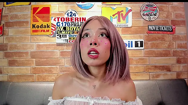 miss  maria online show from 06/06/26, 02:00