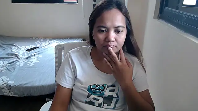 xTheLastVIRGINx online show from 09/15/25, 05:40