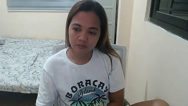 xTheLastVIRGINx online show from 10/18/25, 02:51