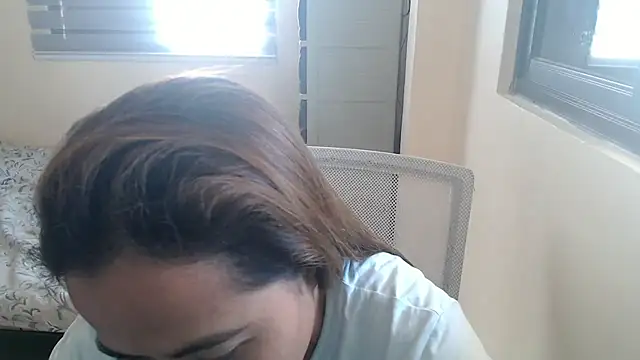 xTheLastVIRGINx online show from 10/22/25, 06:35