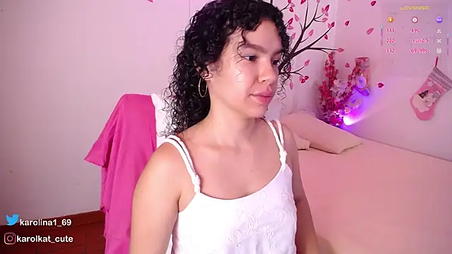 Karolina 1 online show from 01/18/26, 02:54