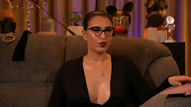 kelly kent online show from 11/03/25, 12:24