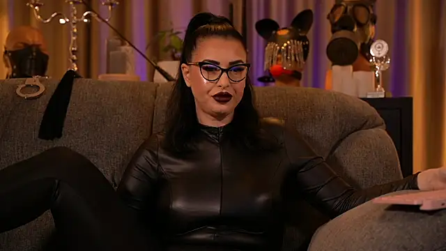 kelly kent online show from 11/10/25, 12:20