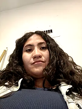 Snapshot of francesca_baker1007 chatting on 12/08/24, 01:02 francesca baker1007 online show from 12/08/24, 01:02