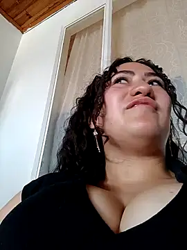 Snapshot of francesca_baker1007 chatting on 01/12/25, 08:14 francesca baker1007 online show from 01/12/25, 08:14