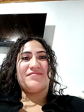 Snapshot of francesca_baker1007 chatting on 01/13/25, 02:18 francesca baker1007 online show from 01/13/25, 02:18