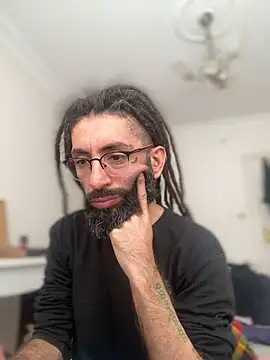 Addicted Avocado online show from 12/04/25, 12:25