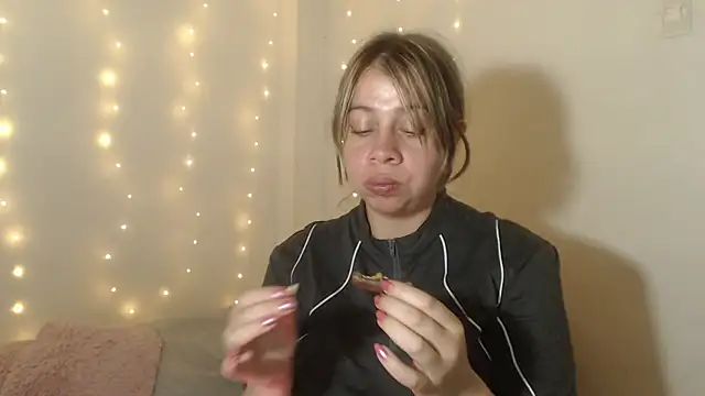SweetSofty online show from 05/02/26, 10:15