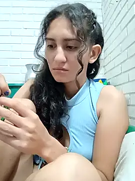 valeriaswang Lucas online show from 12/02/25, 10:20