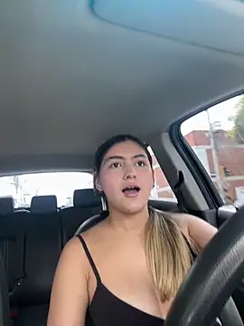 Snapshot of sofia_henaok chatting on 10/04/25, 05:44 sofia henaok online show from 10/04/25, 05:44