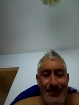 Snapshot of cuci45 chatting on 06/27/26, 12:04 cuci45 online show from 06/27/26, 12:04