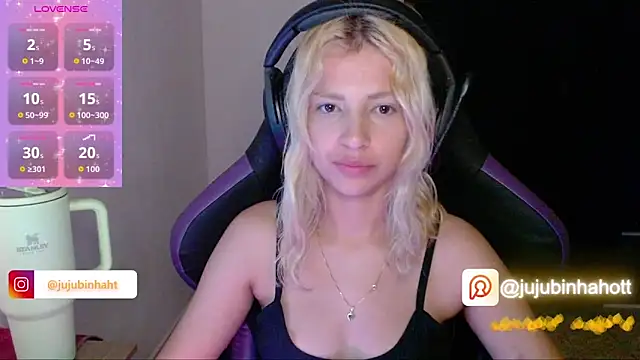 Snapshot of jujubinhahot chatting on 10/03/25, 03:36 jujubinhahot online show from 10/03/25, 03:36