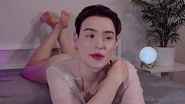 RobbyCharming online show from 05/09/26, 04:50