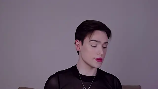 RobbyCharming online show from 06/19/26, 07:12