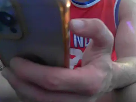 Snapshot of OSIRlS chatting on 10/10/25, 05:39 OSIRlS online show from 10/10/25, 05:39