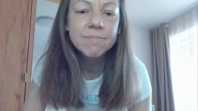 Snapshot of Popppka chatting on 01/30/25, 11:44 Popppka online show from 01/30/25, 11:44