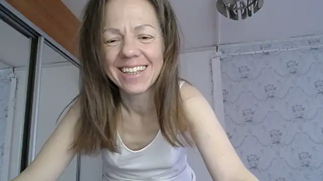 Snapshot of Popppka chatting on 01/15/26, 12:21 Popppka online show from 01/15/26, 12:21