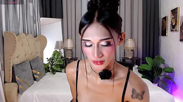 Snapshot of Unforttable_Anisha chatting on 03/18/25, 11:30 Unforttable Anisha online show from 03/18/25, 11:30
