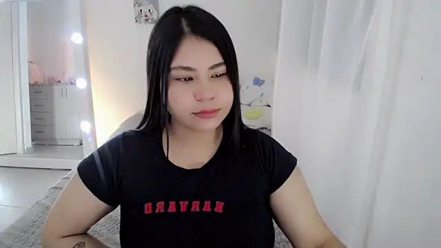 Snapshot of Youlittlepervertt_ chatting on 05/10/26, 09:25 Youlittlepervertt online show from 05/10/26, 09:25