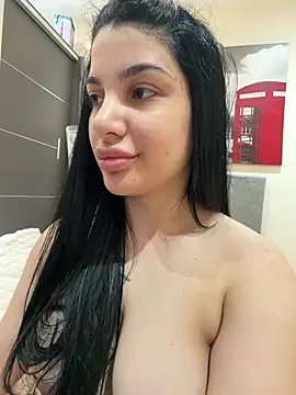 Snapshot of Samira30 chatting on 04/18/26, 11:03 Samira30 online show from 04/18/26, 11:03