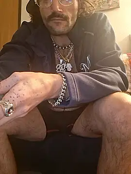 Snapshot of DAdrizzleman4187 chatting on 04/01/26, 05:41 DAdrizzleman4187 online show from 04/01/26, 05:41