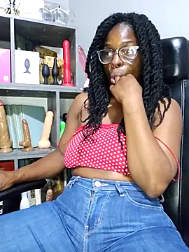 Snapshot of Shaniko89 chatting on 11/23/25, 02:50 Shaniko89 online show from 11/23/25, 02:50