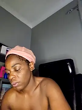 Snapshot of Shaniko89 chatting on 03/07/26, 05:37 Shaniko89 online show from 03/07/26, 05:37