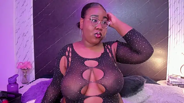 Darnellqueen online show from 09/20/25, 01:17