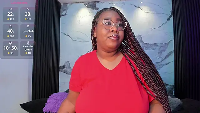 Snapshot of Darnellqueen chatting on 05/13/26, 05:05 Darnellqueen online show from 05/13/26, 05:05