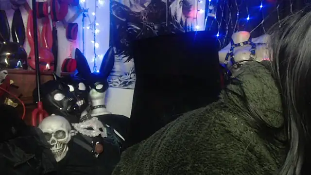 Astartexxx online show from 10/10/25, 03:27