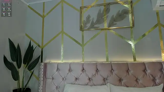 Snapshot of candy_beck chatting on 12/05/24, 03:17 candy beck online show from 12/05/24, 03:17