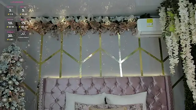 Snapshot of candy_beck chatting on 12/13/24, 04:38 candy beck online show from 12/13/24, 04:38