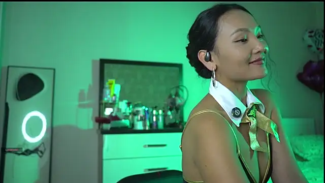 merca 8 online show from 11/25/25, 10:59