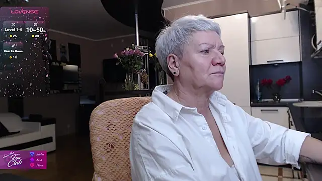 roxana brooks online show from 11/16/25, 02:11