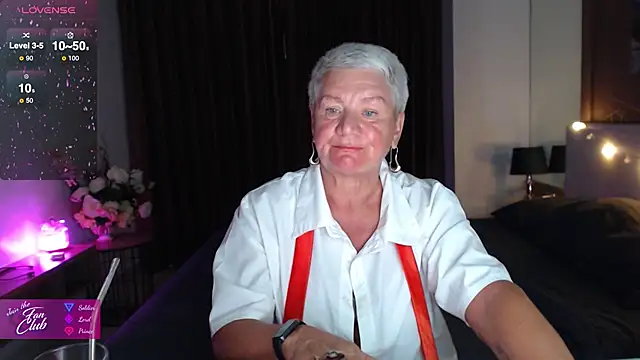 roxana brooks online show from 01/17/26, 02:44