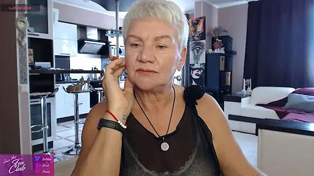 roxana brooks online show from 06/20/26, 01:25