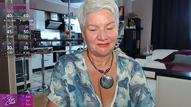 roxana brooks online show from 06/24/26, 02:16