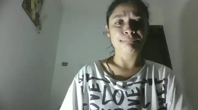 Snapshot of TamaraNauthy chatting on 01/15/25, 01:12 TamaraNauthy online show from 01/15/25, 01:12