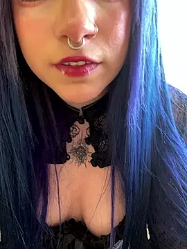 Lucygothic online show from 02/25/25, 09:46