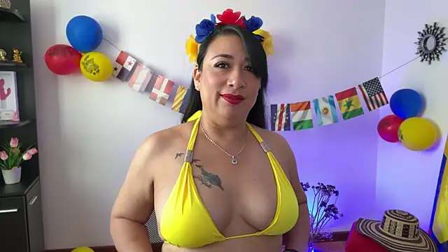 Karina Yang online show from 06/17/26, 01:56