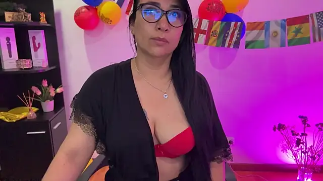Karina Yang online show from 06/23/26, 10:13