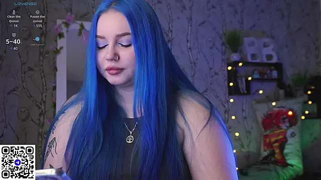 Moon Valkyrie online show from 03/14/25, 09:14