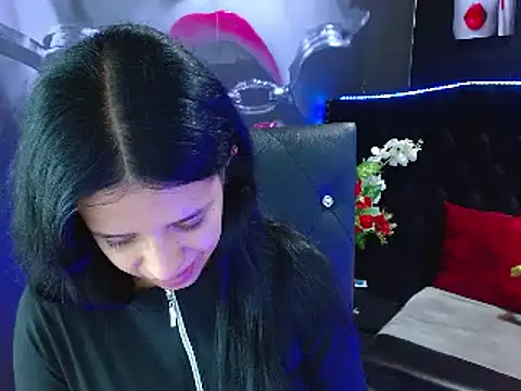 Snapshot of VALERY_MEER chatting on 12/05/24, 11:38 VALERY MEER online show from 12/05/24, 11:38