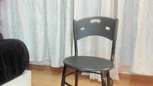 Nicolette russo online show from 02/19/25, 07:06